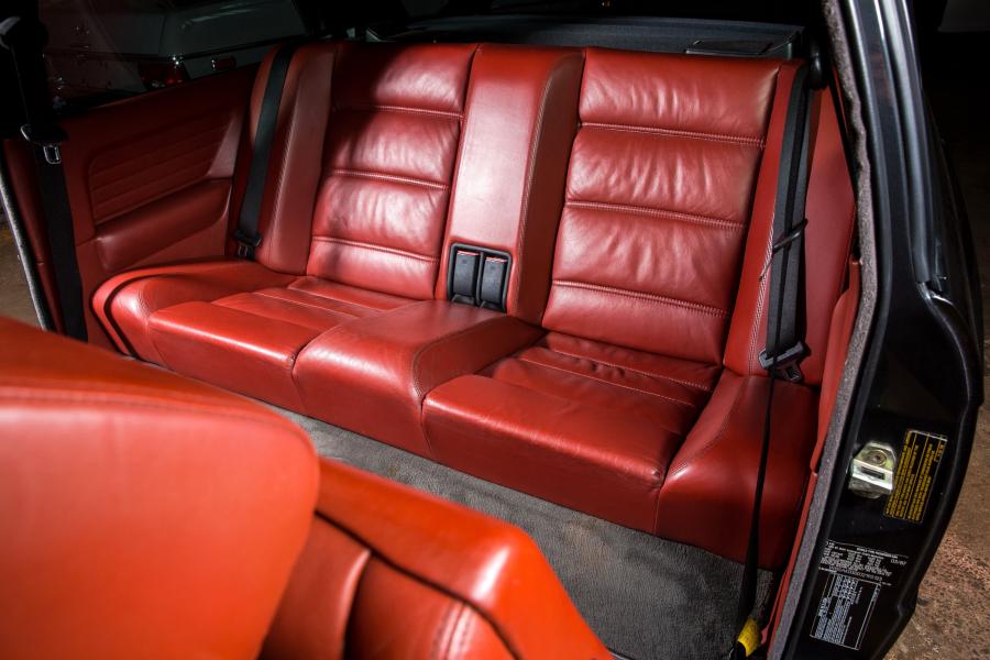 Интерьер BMW M3 Coupe (E30) 1987 года  (NA) (фото 36 из 38)